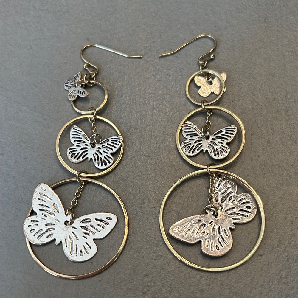 Elegant Gold Dangle Butterfly Earrings